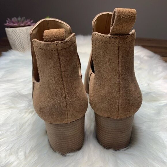 Lucky Brand Jabilo Bootie - Picture 6 of 8